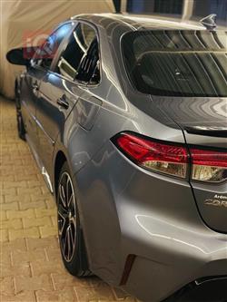 تۆیۆتا کۆرۆلا